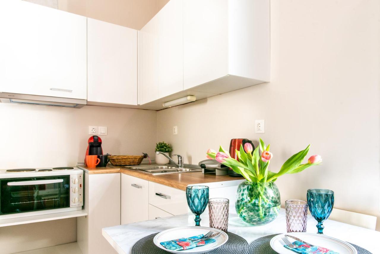 Place To Be Athens Apartment Luaran gambar