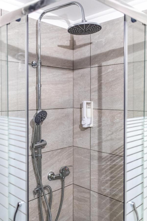 Place To Be Athens Apartment Luaran gambar