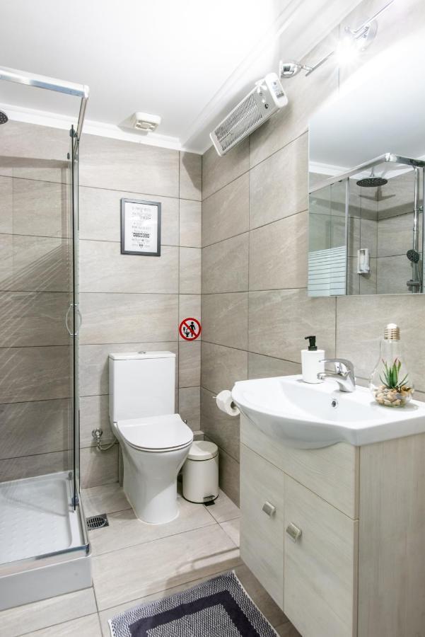 Place To Be Athens Apartment Luaran gambar