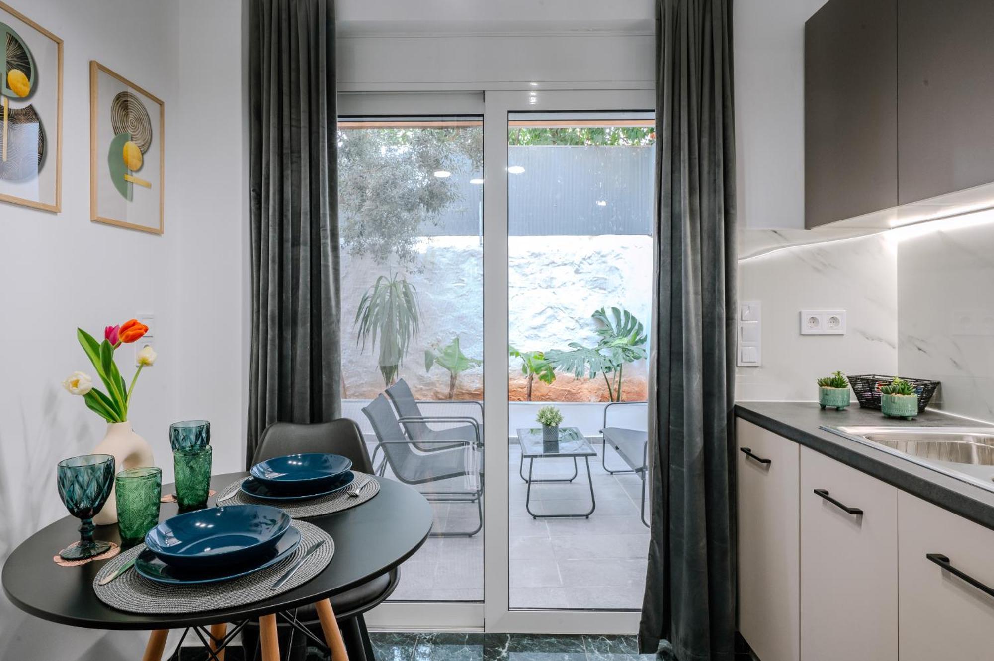 Place To Be Athens Apartment Luaran gambar